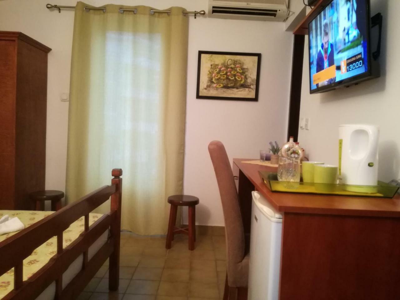 רפאלוביץ' Miron Apart&Rooms מראה חיצוני תמונה